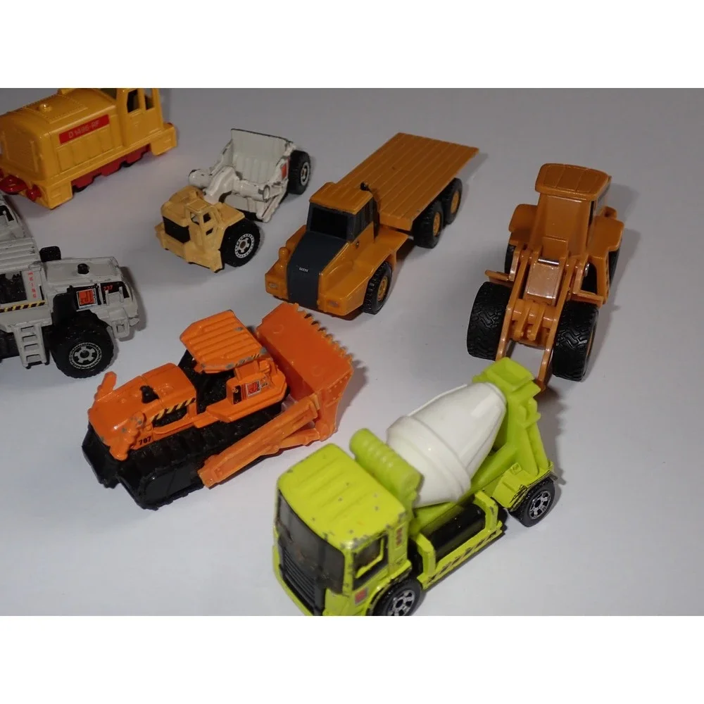 Lot Matchbox Construction Vehicles ertl Diecast & Plastic Backhoe, Bulldozer etc